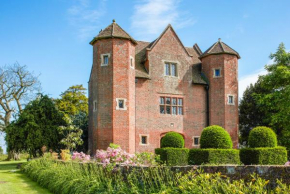 Chevaliers Estate